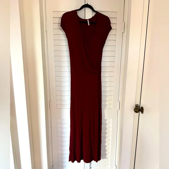 Lime n Chili Maroon Maxi‎ Dress - Picture 2 of 4
